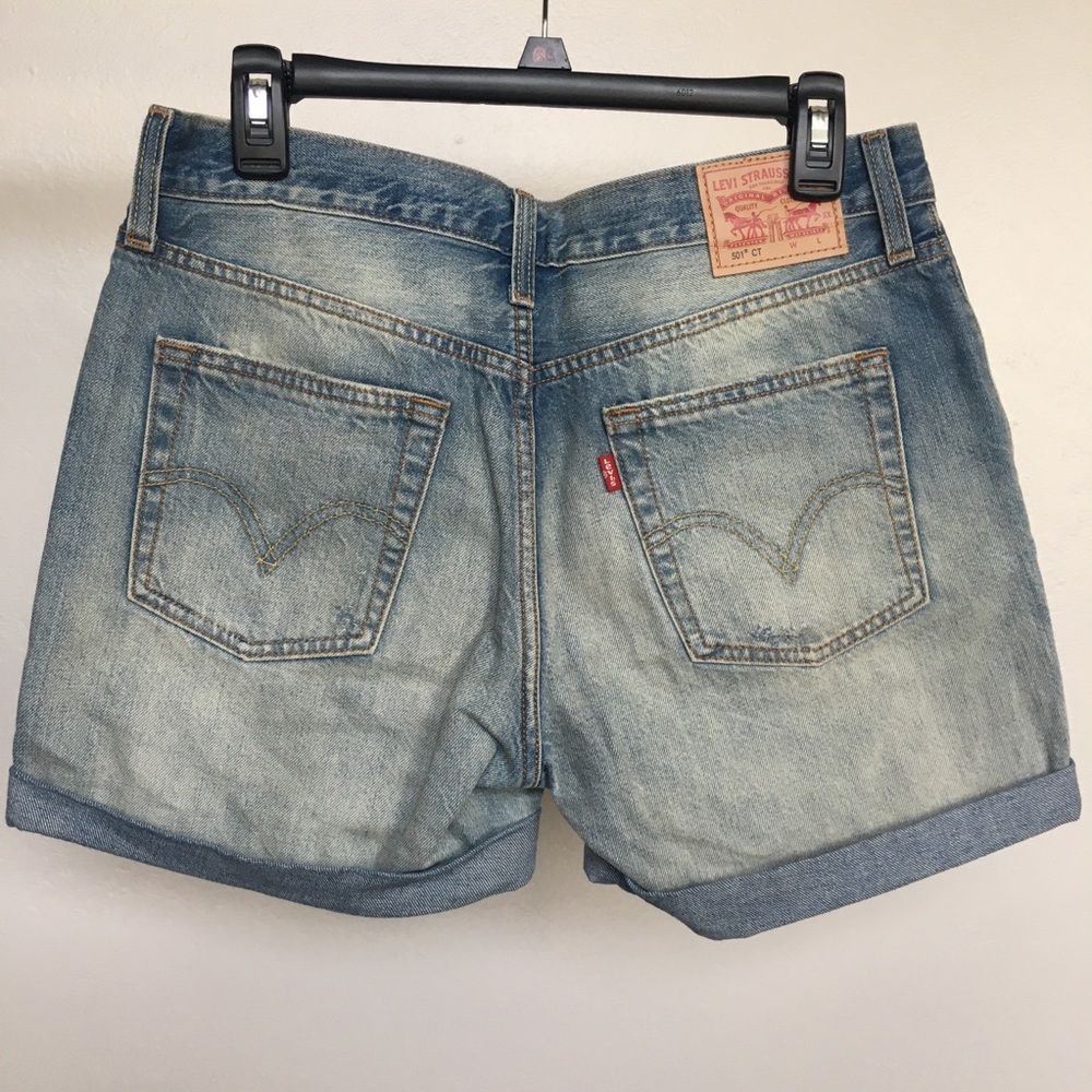Levi’s 501 Shorts - Picture 6 of 10